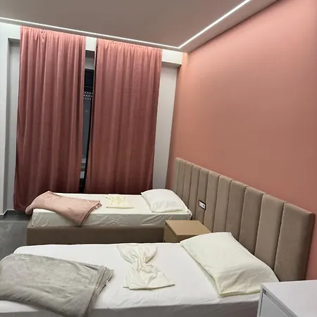 Romeo's Apartamento *